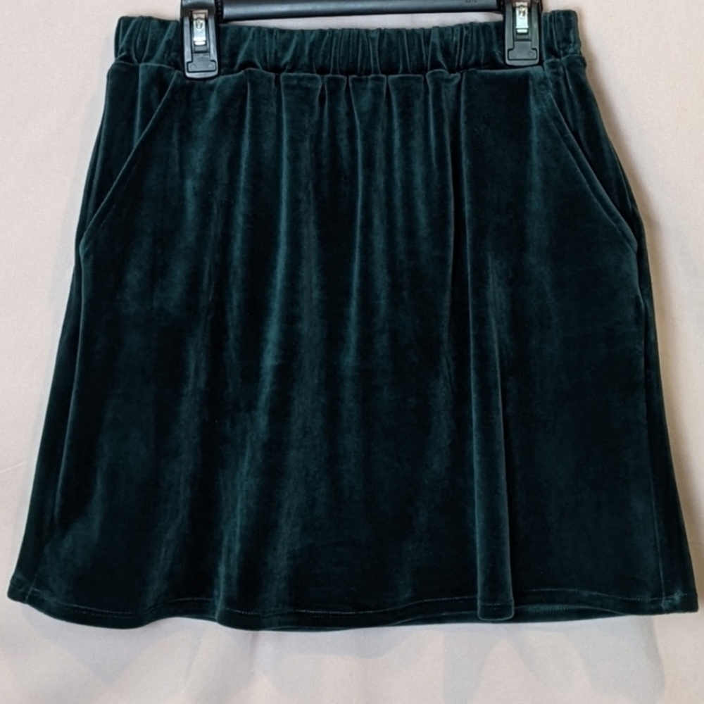 Copper Key Girls Green Velvet Christmas Holiday Skirt with Pockets